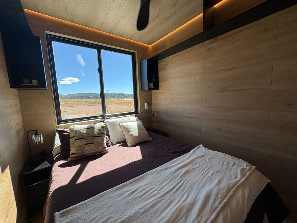 Master Suite Corner & Bedside Sanctuary