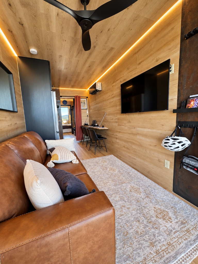 Multi-Functional Living & Dining Wing